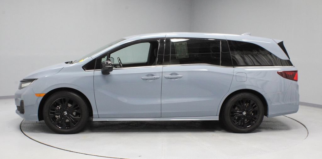 Used 2025 Honda Odyssey Sport-L image 7