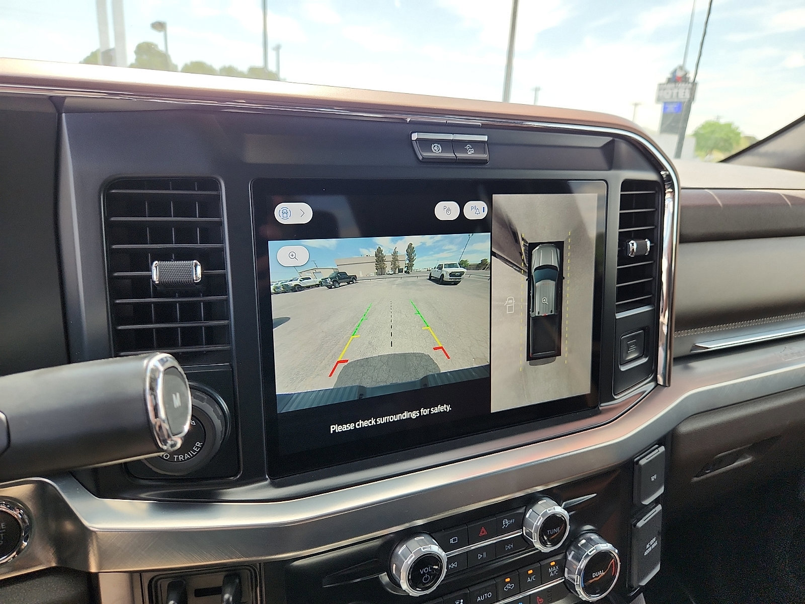 Certified 2025 Ford F250 King Ranch w/ FX4 Off-Road Package image 11