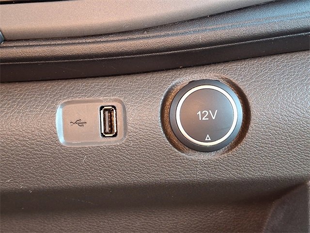 Certified 2022 Ford Transit 350 XLT image 22