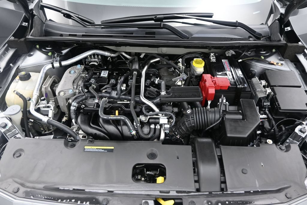 Used 2024 Nissan Sentra SV FWD image 11