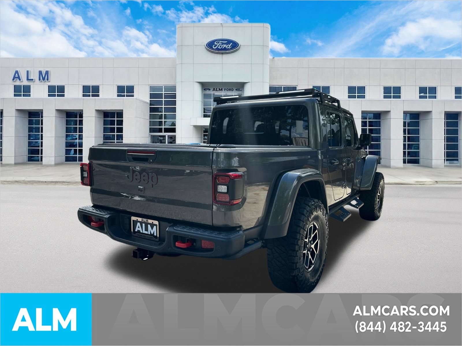 Used 2025 Jeep Gladiator Rubicon AWD/4WD image 5