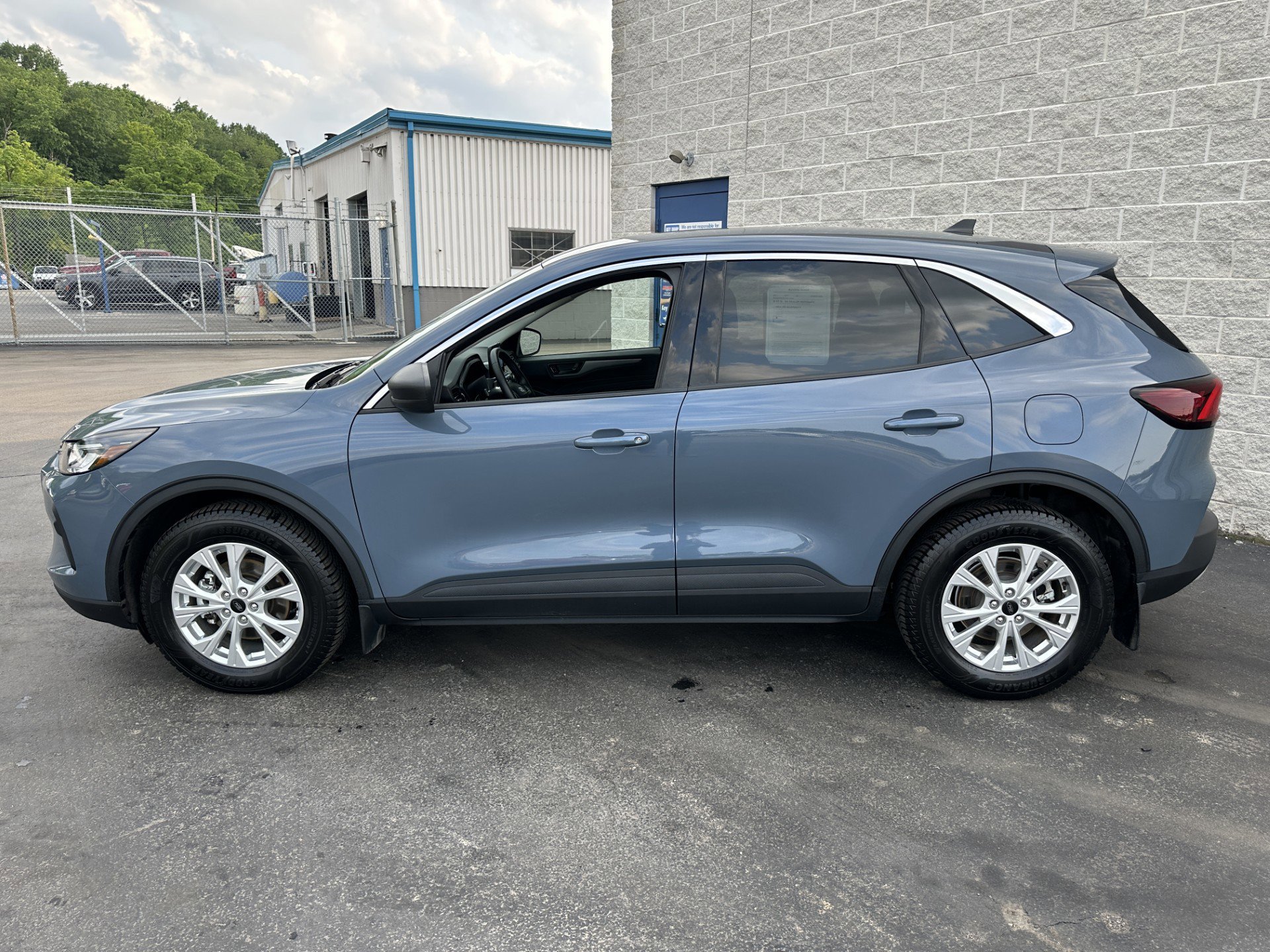 Certified 2023 Ford Escape Active image 4