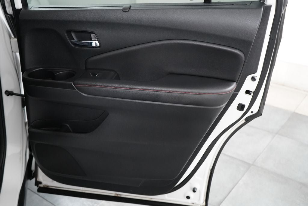 Used 2022 Honda Pilot Black Edition image 24