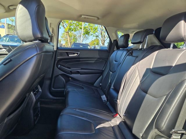Certified 2022 Ford Edge Titanium AWD/4WD image 13