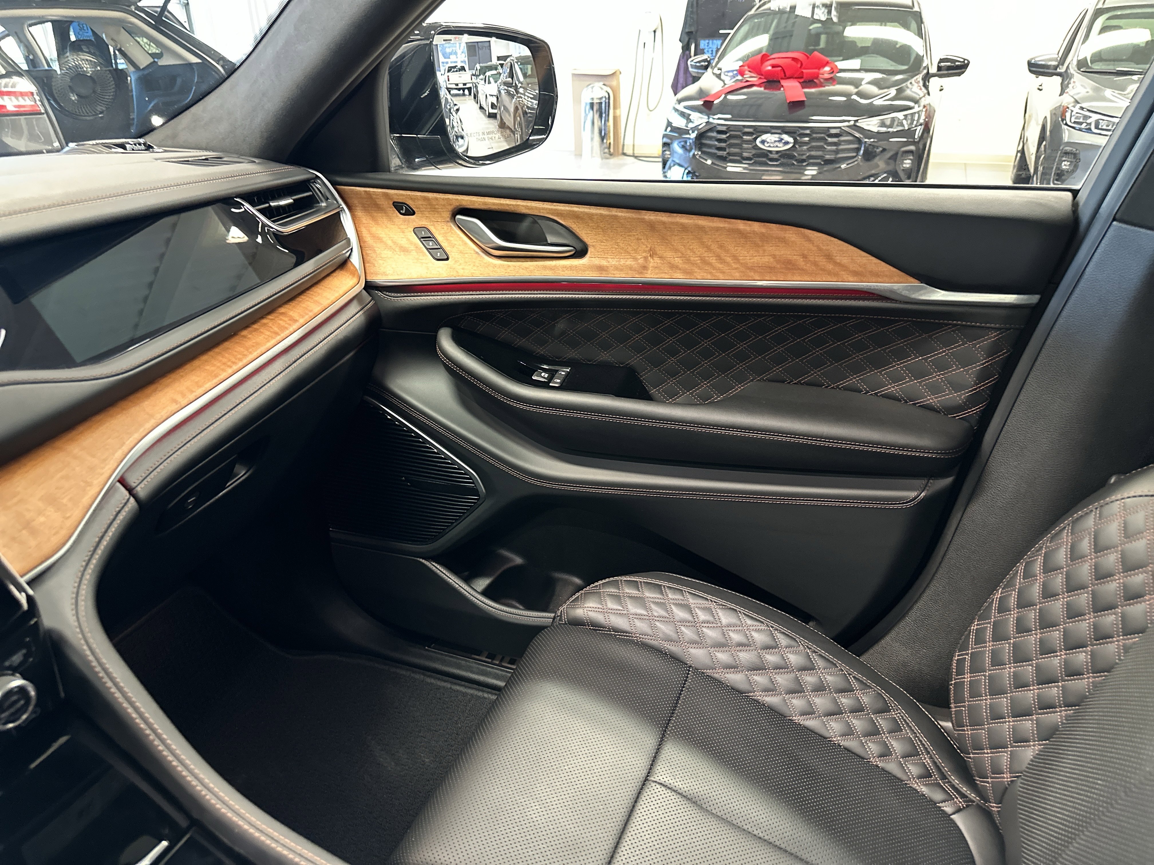 Used 2022 Jeep Grand Cherokee Summit image 26