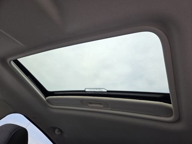 Certified 2019 Ford EcoSport SE w/ SE Convenience Package image 16