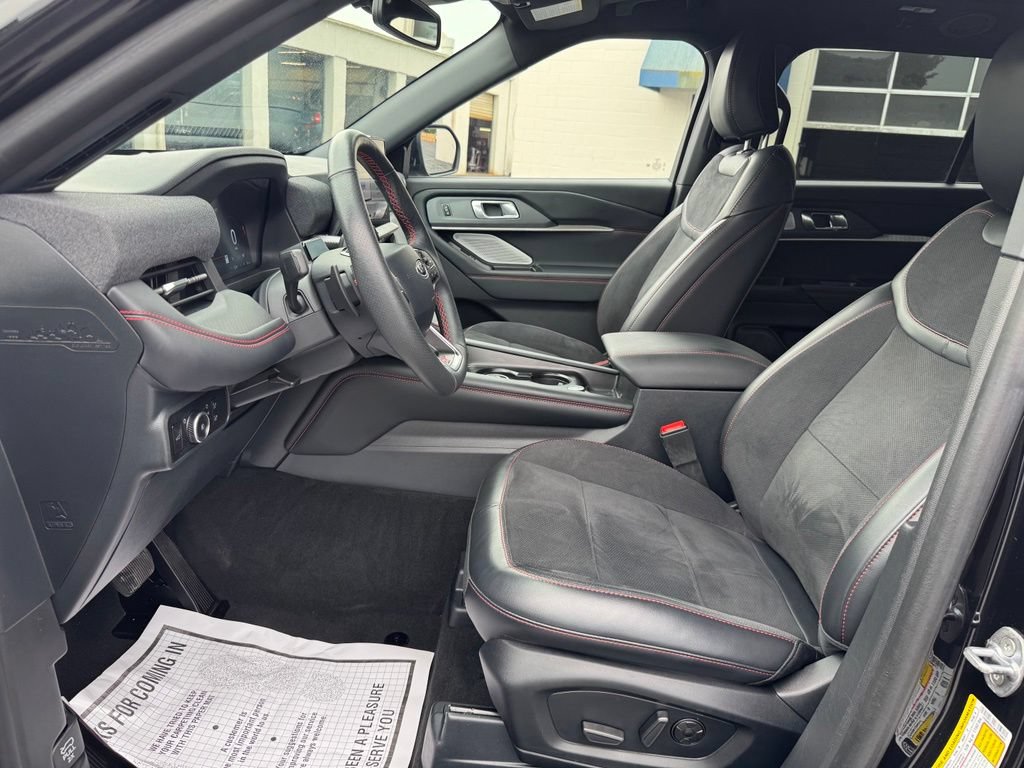 Certified 2025 Ford Explorer ST w/ Sun And Sound Package AWD/4WD image 12