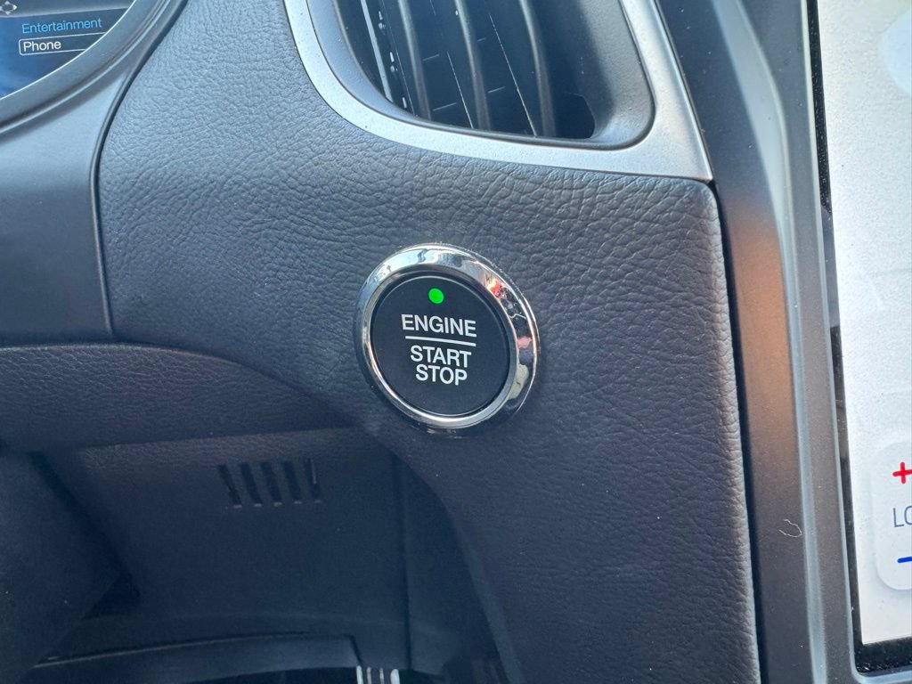 Certified 2024 Ford Edge ST-Line AWD/4WD image 19