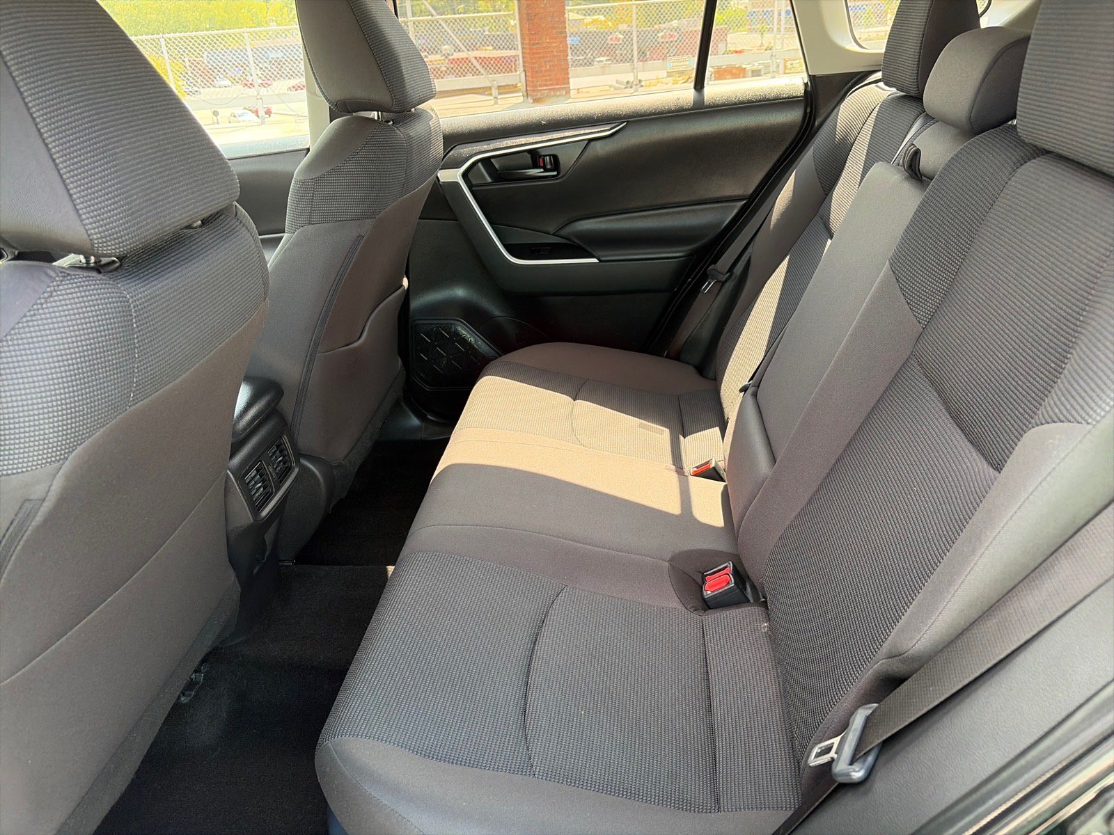 Used 2024 Toyota RAV4 LE AWD/4WD image 20