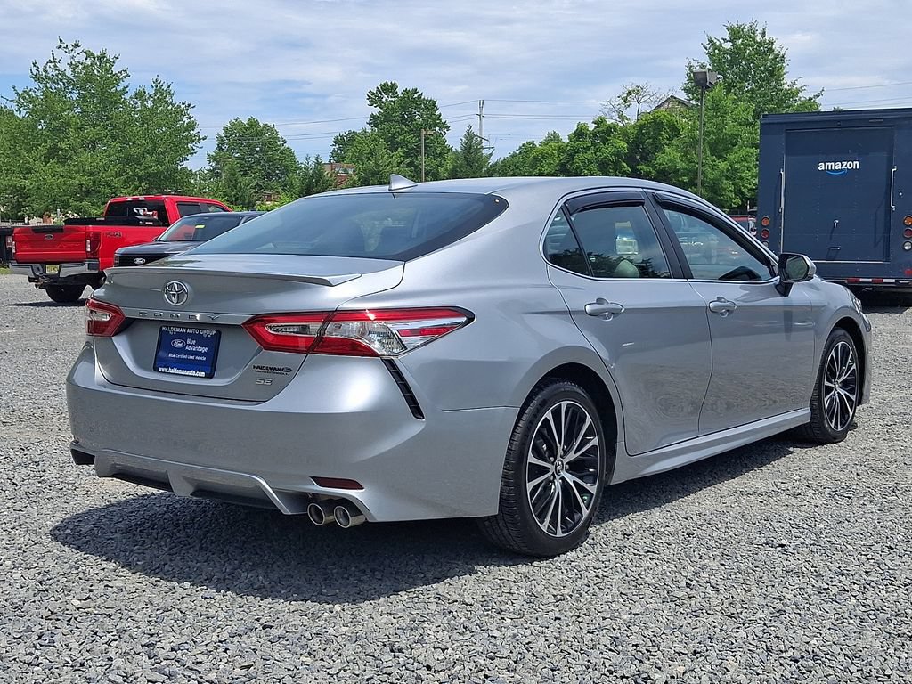 Used 2020 Toyota Camry SE FWD image 7
