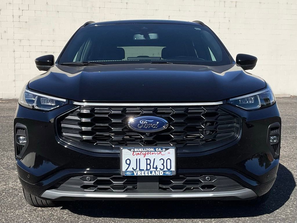 Certified 2024 Ford Escape ST-Line Elite w/ Premium Technology Package image 22