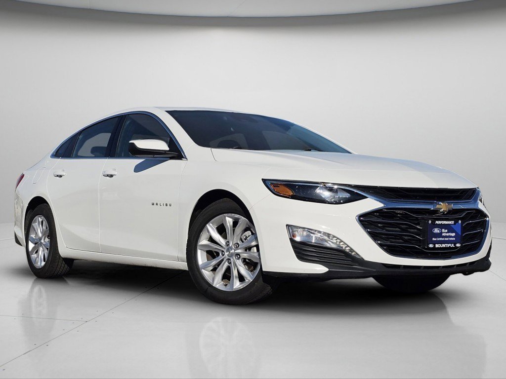 Used 2023 Chevrolet Malibu LT image 2