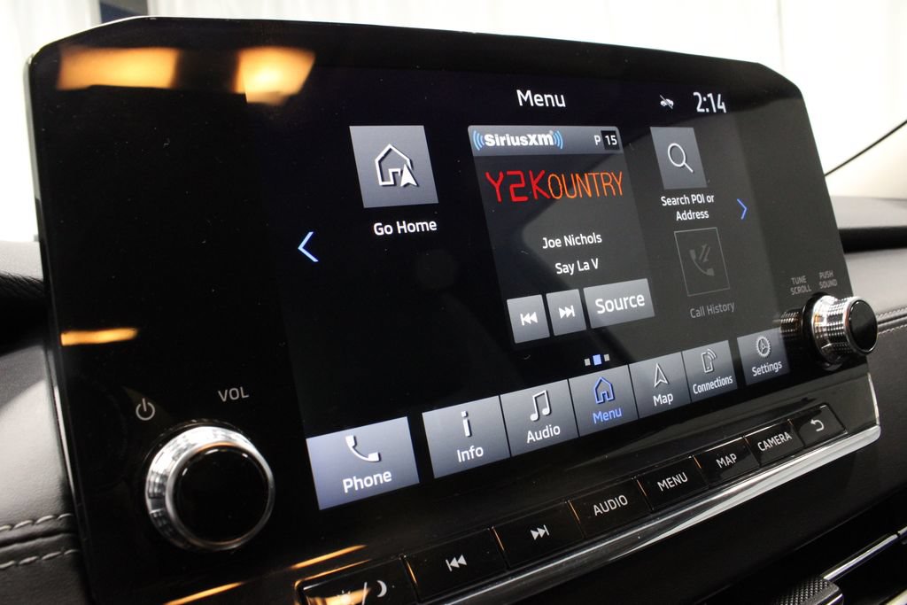 Used 2023 Mitsubishi Outlander SEL AWD/4WD image 2
