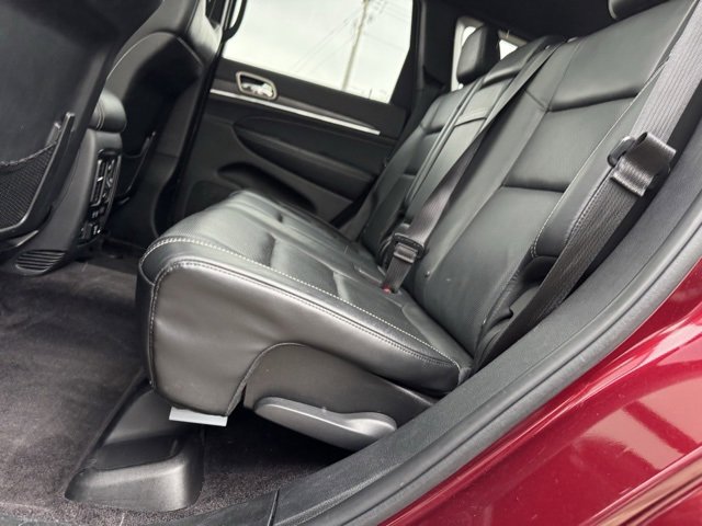 Used 2017 Jeep Grand Cherokee Limited w/ Luxury Group II image 11