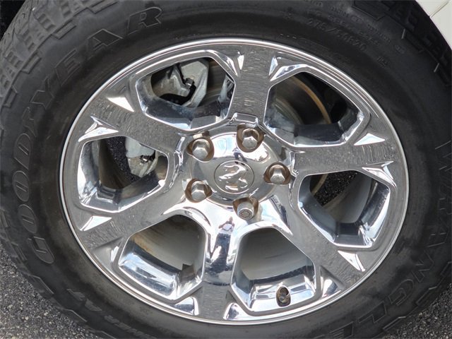 Used 2017 RAM 1500 Laramie w/ Convenience Group image 28