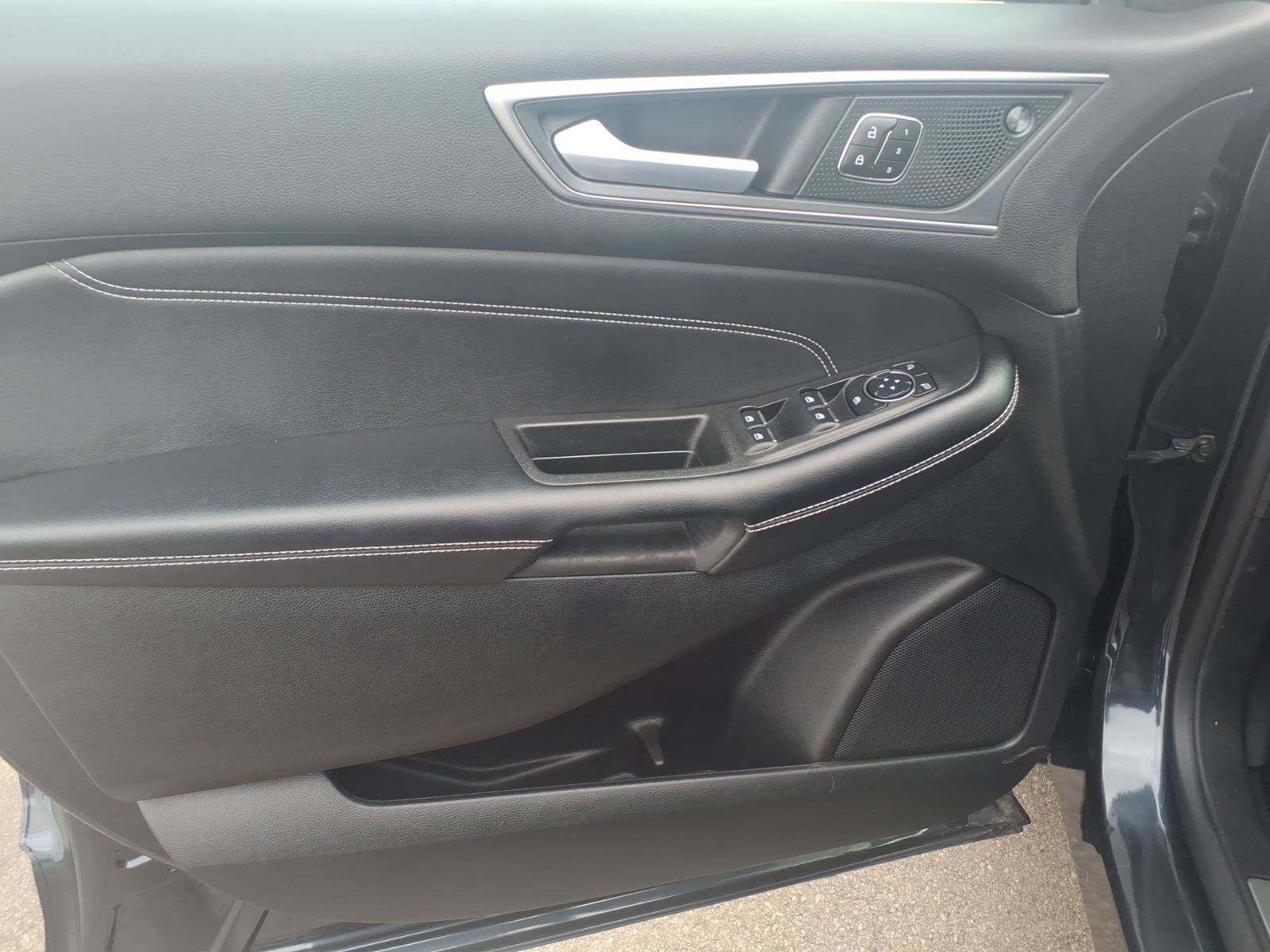 Certified 2024 Ford Edge Titanium w/ Equipment Group 301A image 11