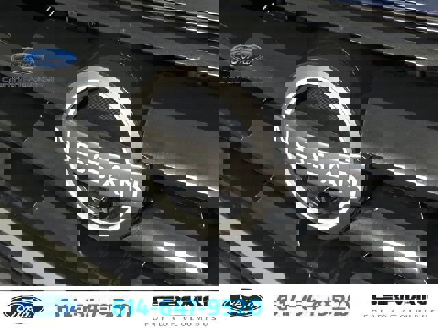 Used 2021 Nissan Armada SL w/ Captain's Chairs Package image 13