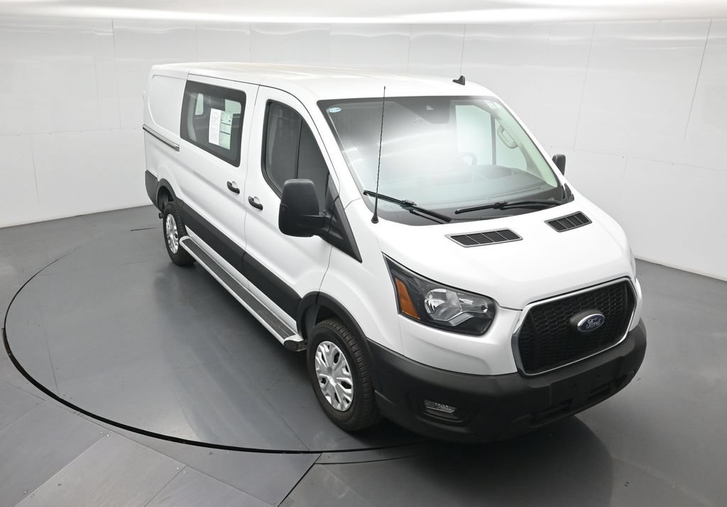 Certified 2025 Ford Transit 250 Low Roof w/ Exterior Upgrade Package RWD image 35