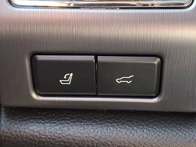 Certified 2021 Ford Expedition Platinum AWD/4WD image 23