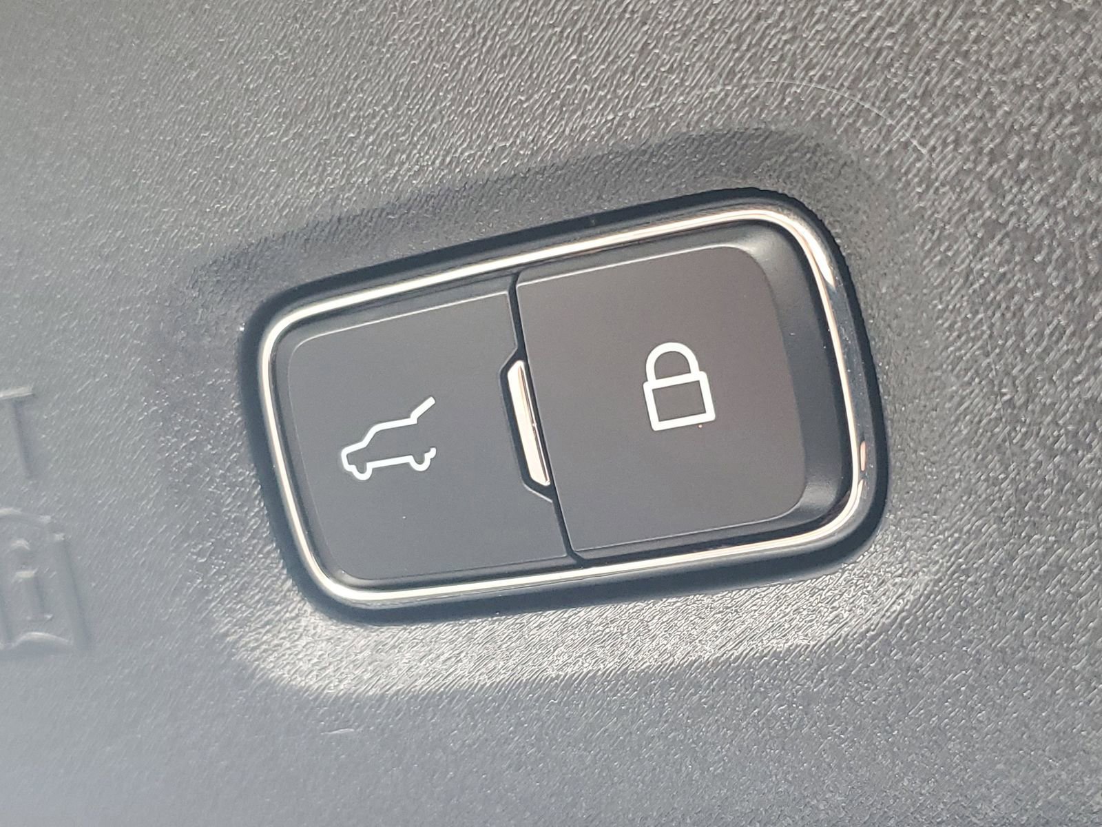 Certified 2025 Ford Expedition Max Platinum image 10