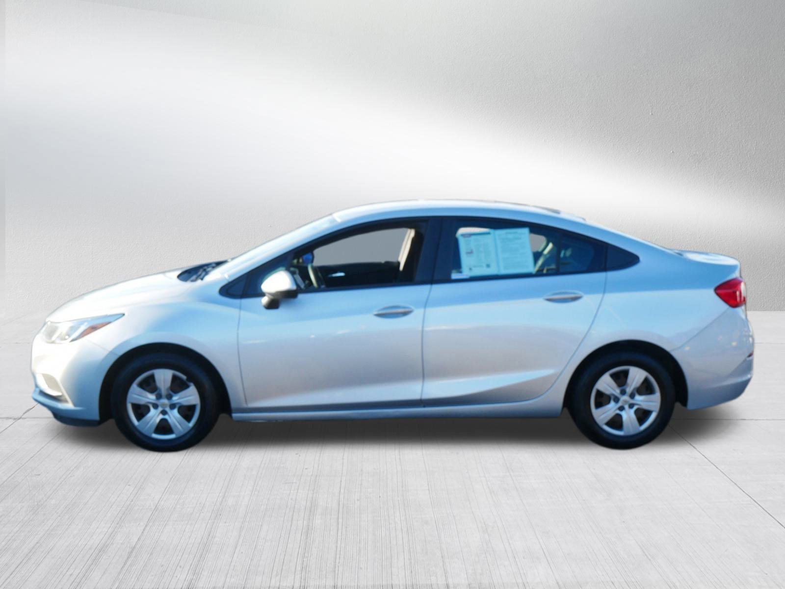 Used 2017 Chevrolet Cruze LS video 2