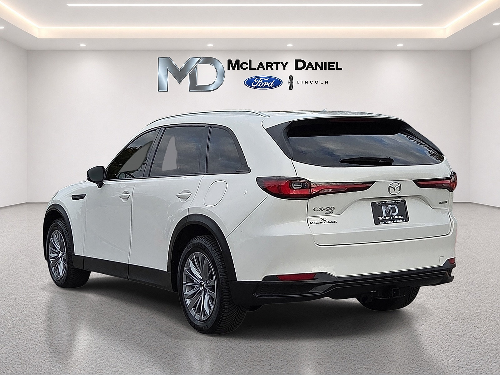 Used 2024 MAZDA CX-90 3.3 Turbo w/ Preferred Plus AWD/4WD image 4
