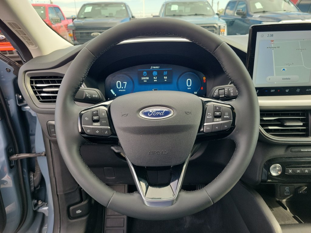 Certified 2023 Ford Escape Platinum AWD/4WD image 24