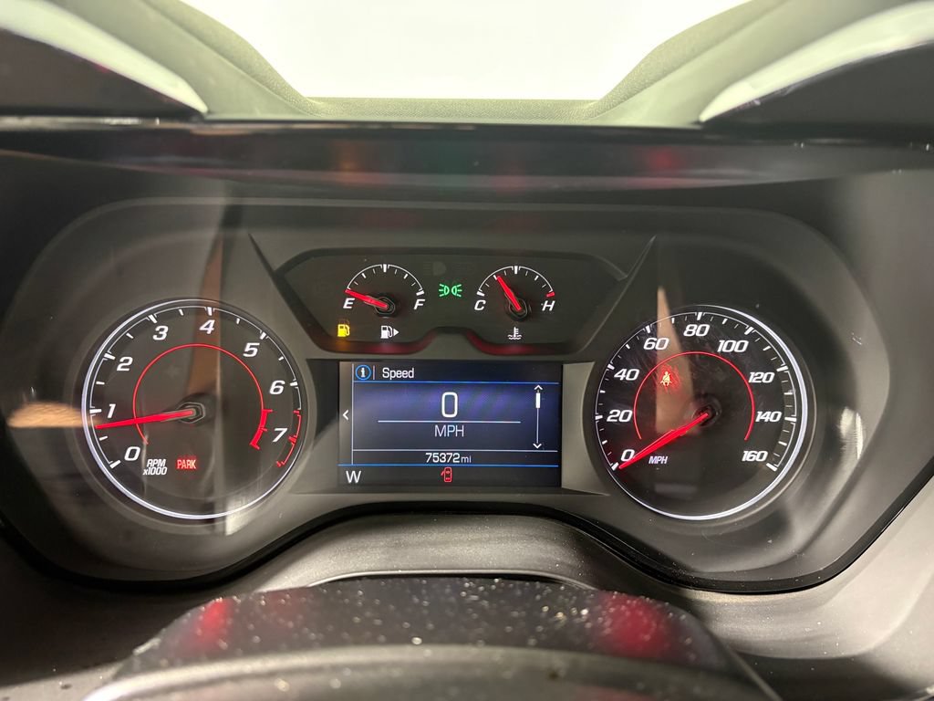 Used 2020 Chevrolet Camaro LT RWD image 15
