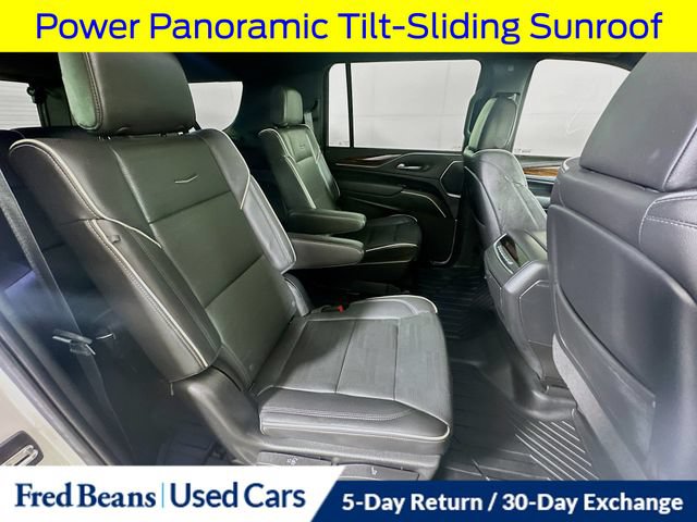 Used 2022 Cadillac Escalade ESV Premium Luxury AWD/4WD image 37