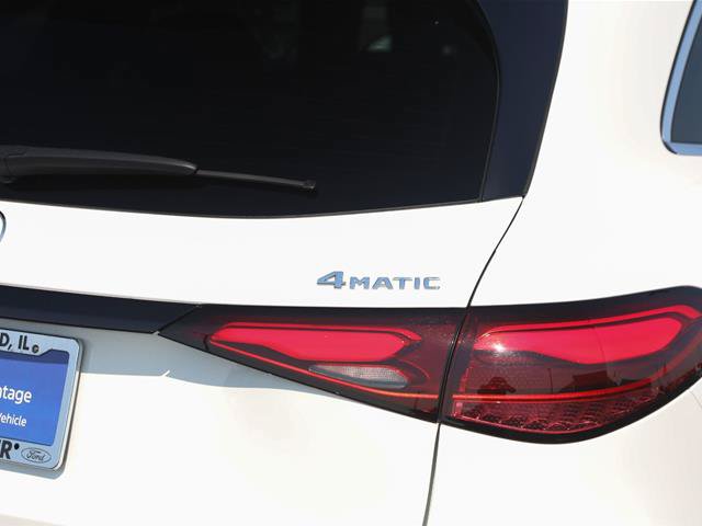 Used 2023 Mercedes-Benz GLC 300 4MATIC image 9