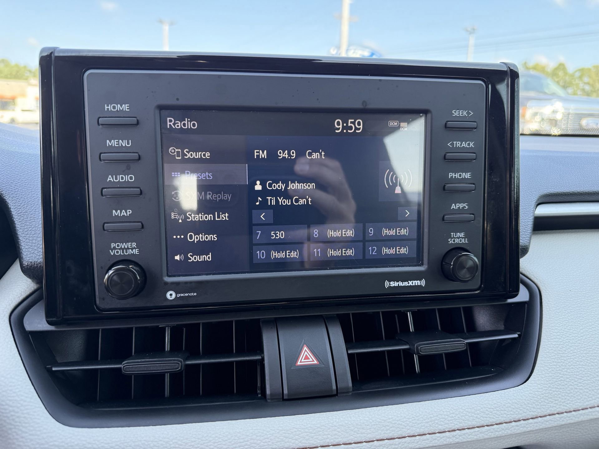 Used 2022 Toyota RAV4 XLE image 12