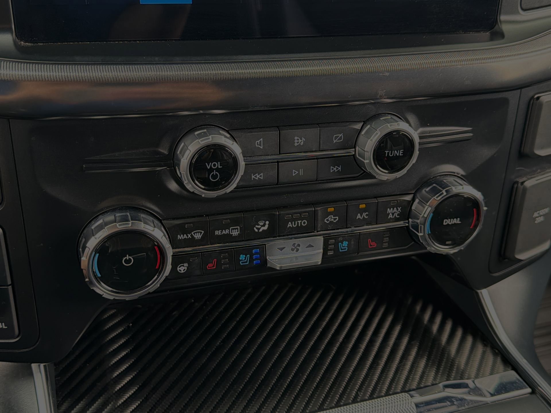 Certified 2024 Ford F150 Raptor AWD/4WD image 19