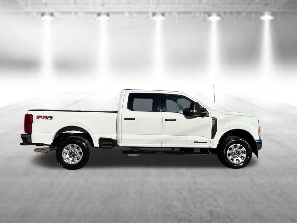 Certified 2023 Ford F250 XLT w/ FX4 Off-Road Package AWD/4WD image 3