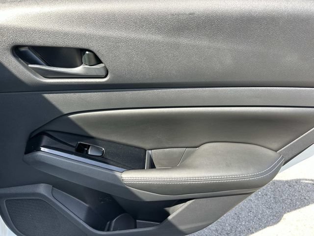 Used 2023 Nissan Altima 2.5 SV FWD image 21