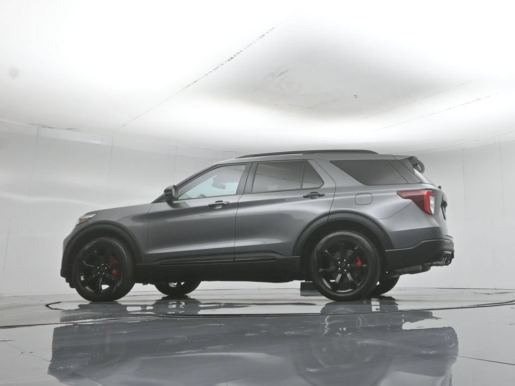 Certified 2024 Ford Explorer ST w/ Equipment Group 401A AWD/4WD image 59