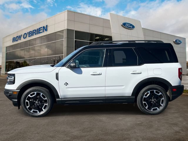 Certified 2023 Ford Bronco Sport Outer Banks AWD/4WD image 2