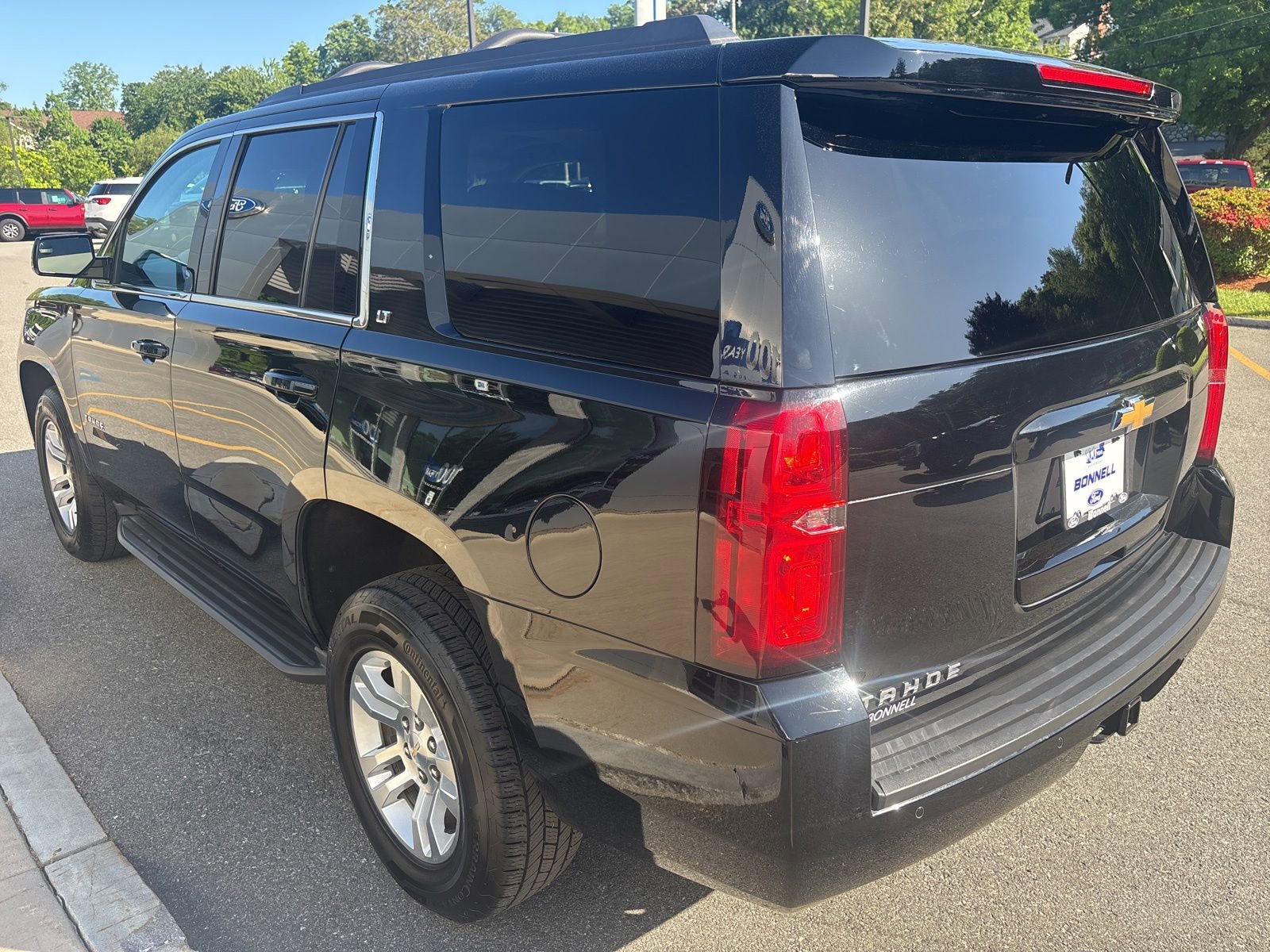 Used 2019 Chevrolet Tahoe LT AWD/4WD image 6
