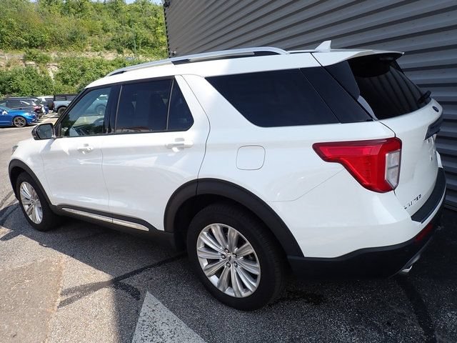 Certified 2024 Ford Explorer Limited w/ Limited Technology Package AWD/4WD image 4