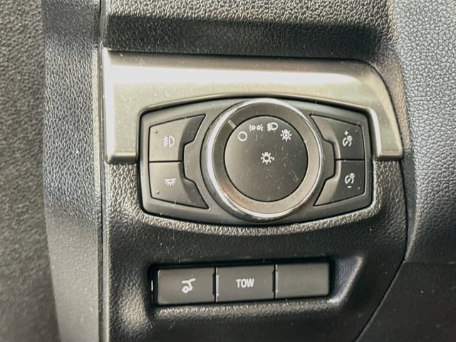 Certified 2019 Ford Explorer XLT w/ Equipment Group 202A AWD/4WD image 10