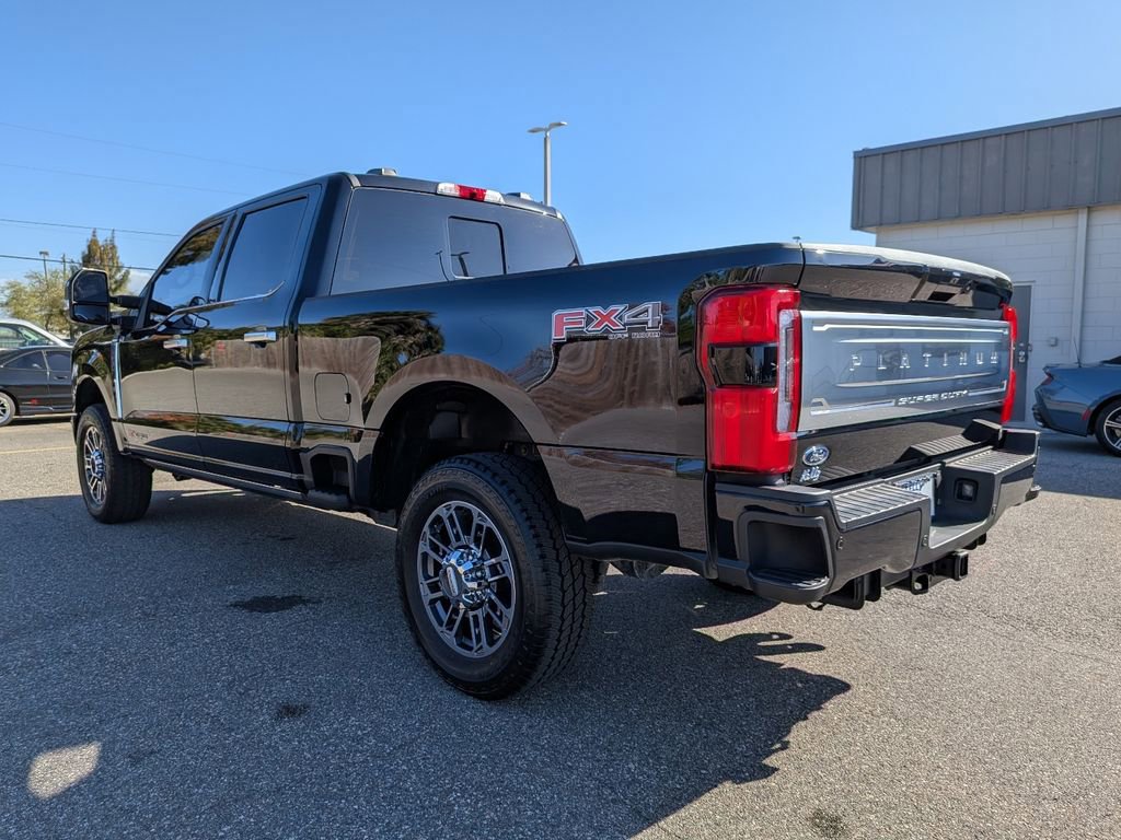 Certified 2025 Ford F250 Platinum w/ Platinum Plus Package image 4