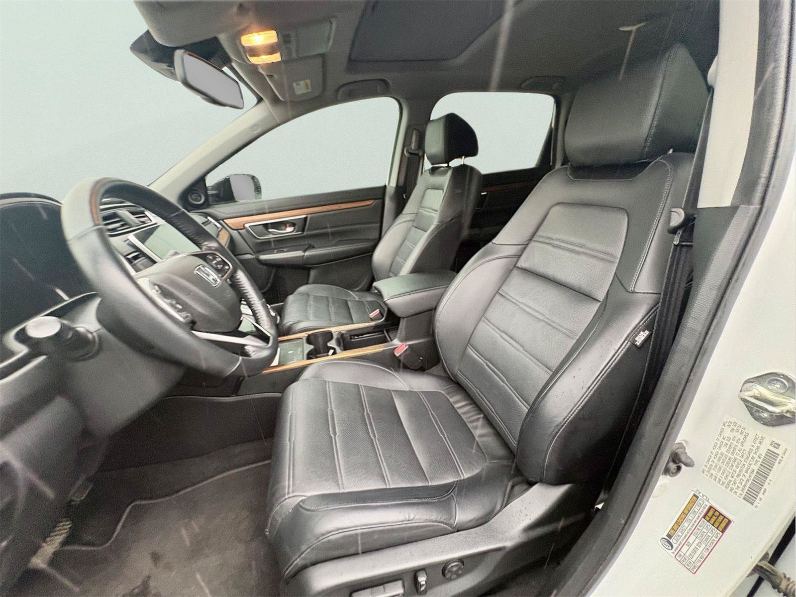 Used 2020 Honda CR-V Touring image 15