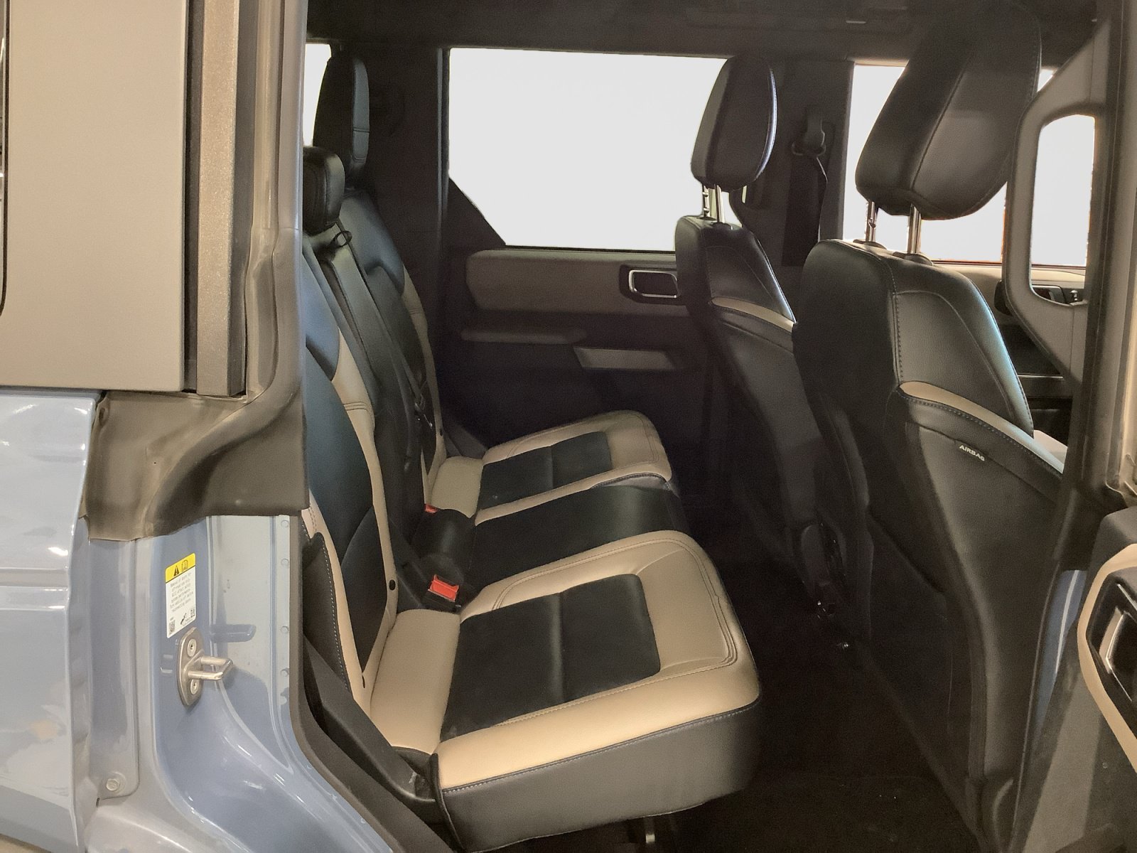 Certified 2023 Ford Bronco Wildtrak AWD/4WD image 19