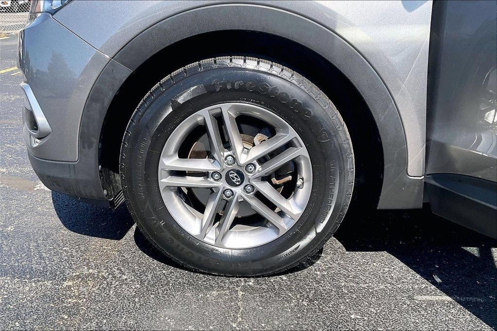 Used 2017 Hyundai Santa Fe Sport FWD image 8