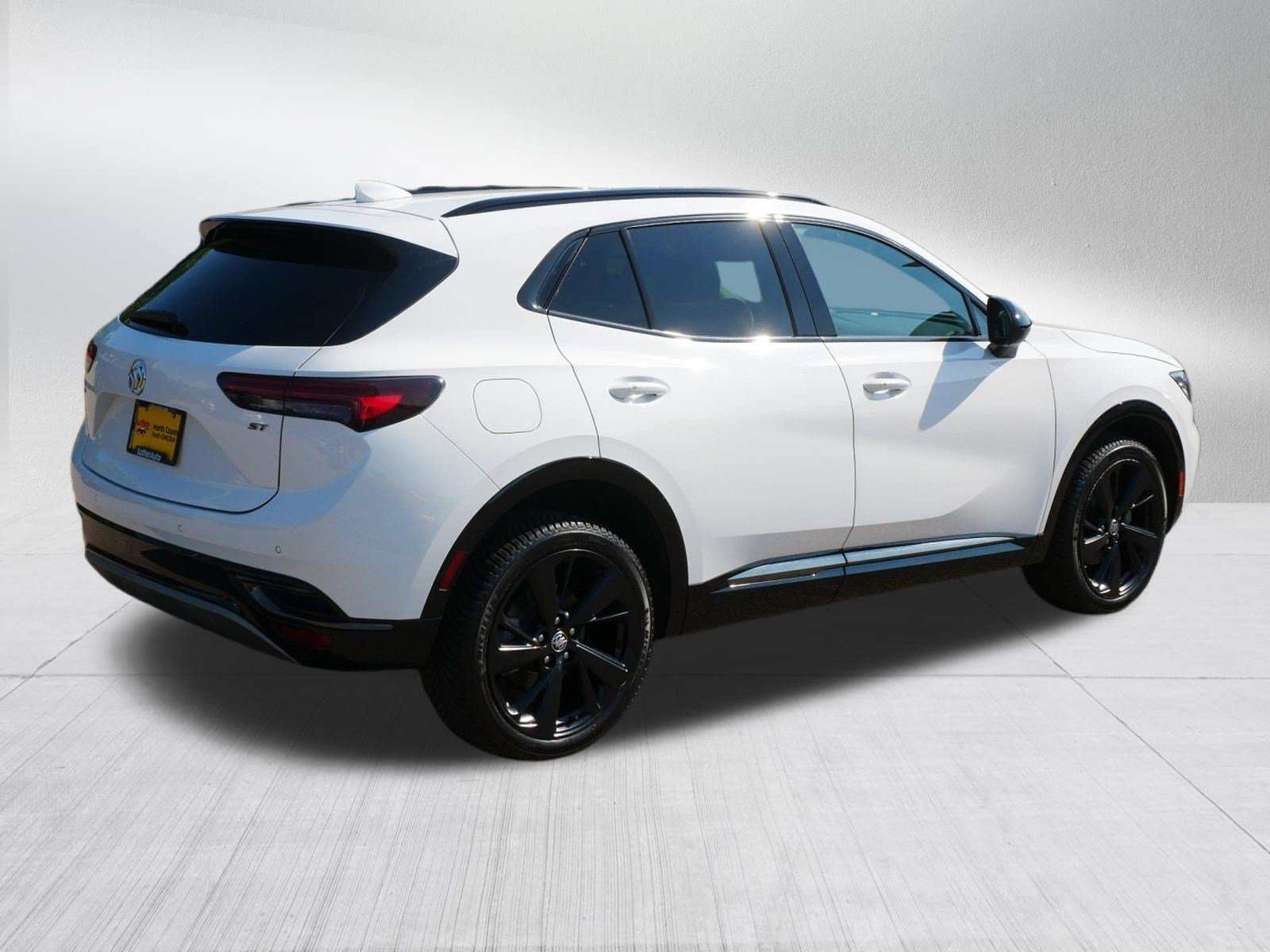 Used 2022 Buick Envision Preferred AWD/4WD image 7