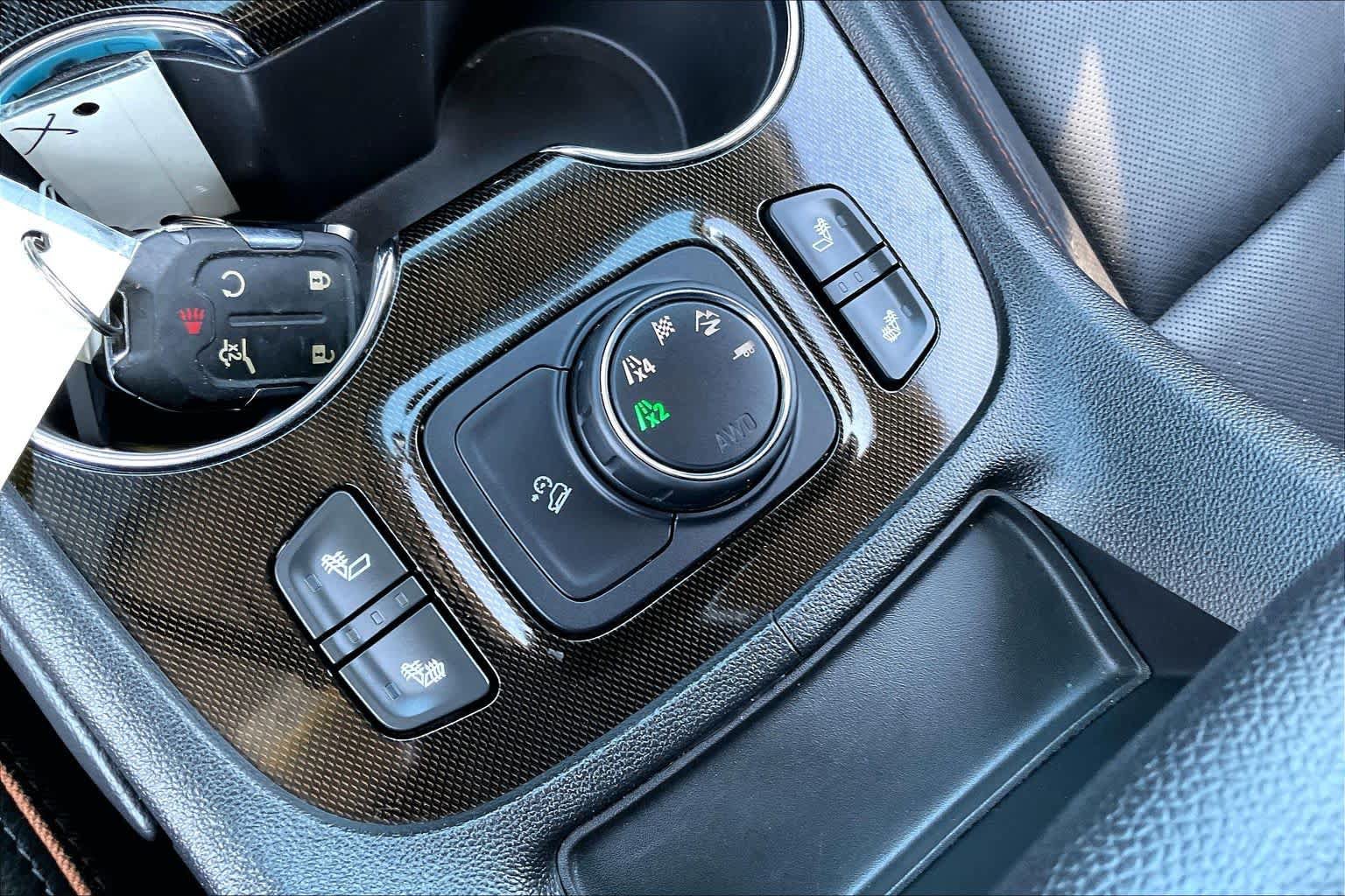Used 2020 GMC Acadia AT4 w/ Trailering Package AWD/4WD image 30