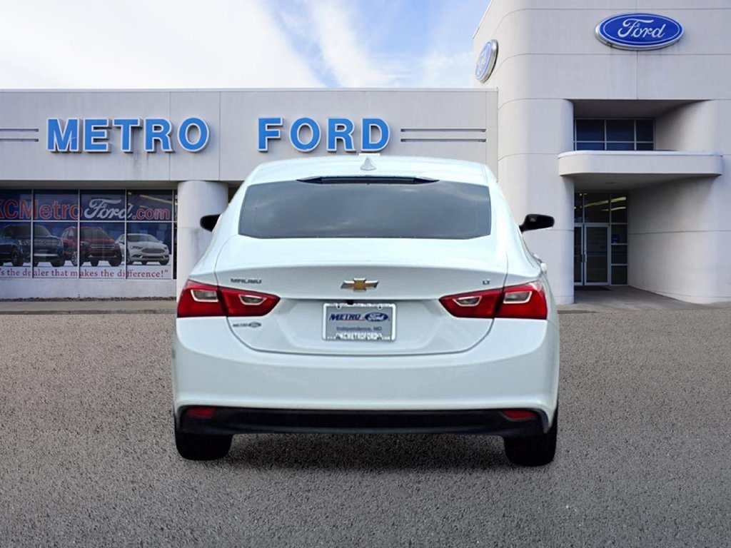 Used 2023 Chevrolet Malibu LT FWD image 4
