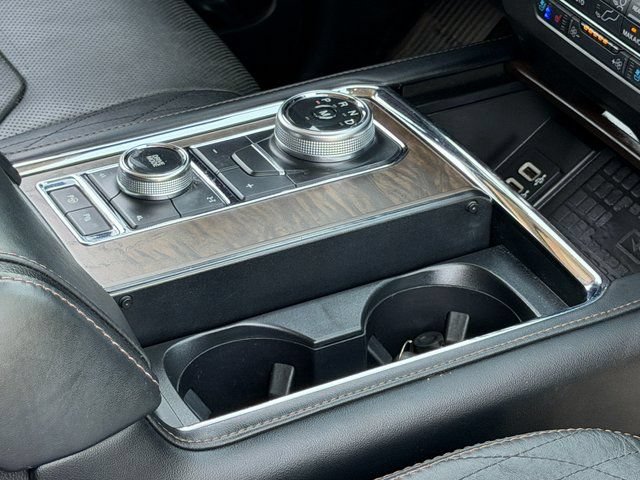 Certified 2019 Ford Expedition Platinum AWD/4WD image 21