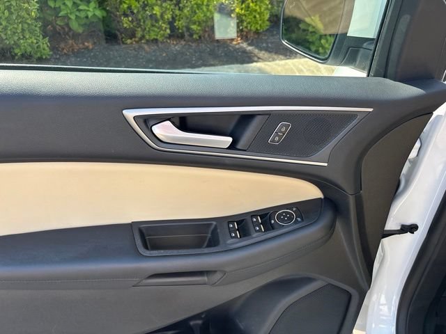 Certified 2024 Ford Edge SEL w/ Convenience Package AWD/4WD image 16