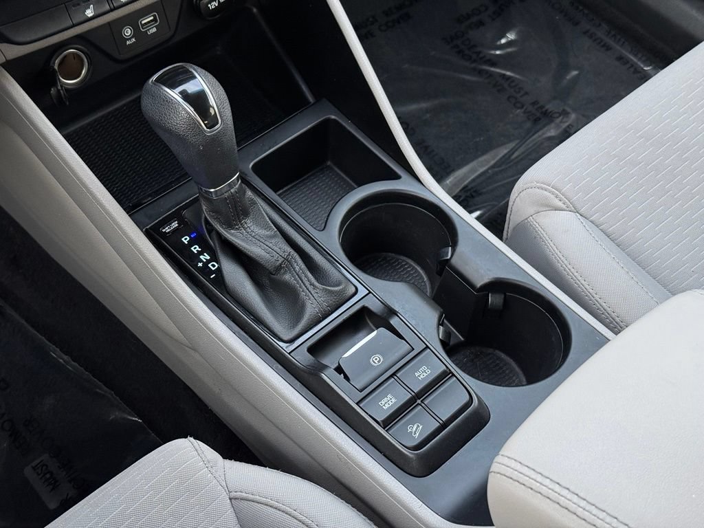 Used 2019 Hyundai Tucson Value AWD/4WD image 16