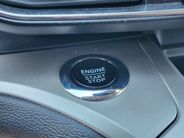 Certified 2022 Ford Explorer XLT w/ Equipment Group 202A AWD/4WD image 27